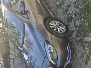 Vând Mercedes B class