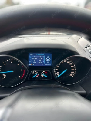 Vând Ford Kuga automata