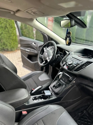 Vând Ford Kuga automata  - imagine 2