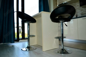 Studio central Mamaia cu vedere la mare si parcare gratuita - imagine 9