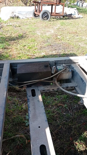 Peugeot Boxer 2.2, basculabila, 3 locuri - imagine 3