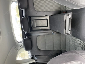 Audi A4 B8  - imagine 7