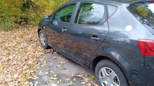 Vând Seat Ibiza 2010 - imagine 2 Vând Seat Ibiza 2010 - imagine 2