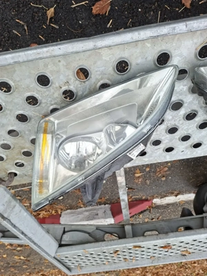 Far stanga -dreapta ford focus 2 fabr 2006 - imagine 3