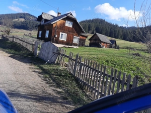 Vând casă și teren. 