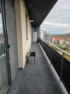 Inchiriez apartament 2 camere decomandat cartier Borhanci - imagine 9