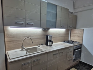 Închiriez garsoniera  - imagine 4 Închiriez garsoniera  - imagine 4