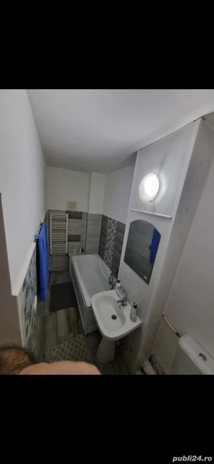 Inchiriez apartament 3 camere , situat in centrul orasului Focsani  - imagine 4