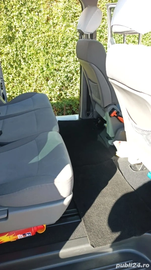 De vânzare Hyundai H1  - imagine 4 De vânzare Hyundai H1  - imagine 4