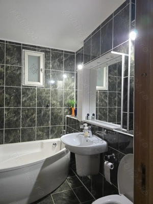 Apartament etaj 4 plus mansarda, scara interioara. Lapusneanu, zona Dacia. - imagine 6