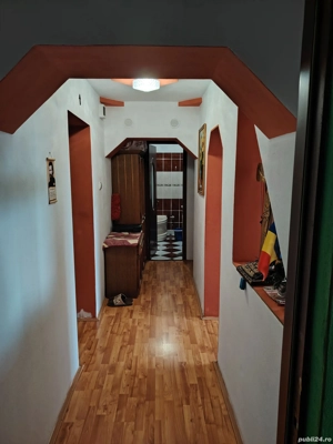 Vând apartament două camere decomandat  - imagine 6