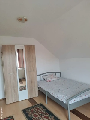 inchiriez camera la casa  - imagine 3 inchiriez camera la casa  - imagine 3