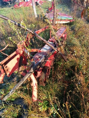 Vând Cositoare rotativă poloneză 1.65 pentru piese,completă și funcțională!