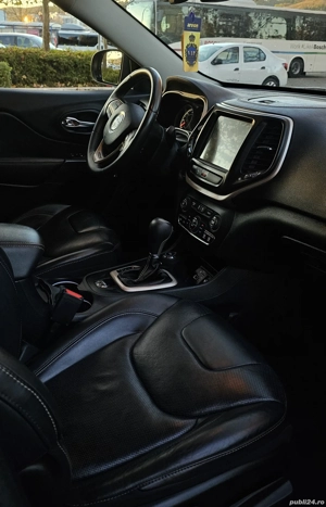 Jeep Cherokee 2.2  - imagine 5