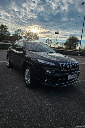 Jeep Cherokee 2.2  - imagine 3