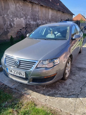 Vând Volkswagen Passat 1.9TDI. 