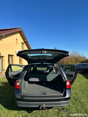 Vand Volvo V70, 2008, diesel, motor 2.4 - imagine 5