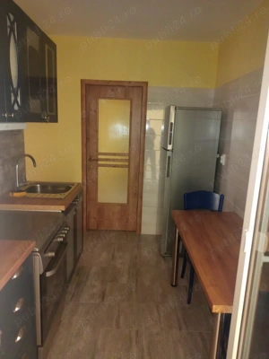 DE INCHIRIAT , apt 2 camere decomandat  circular