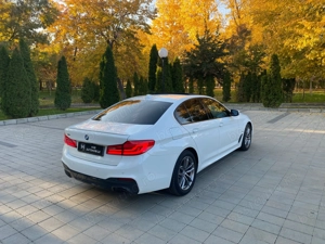 Bmw Seria 5 530e 2.0 Hibrid X-drive, pachet M - imagine 7