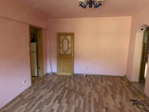 Apartament de vânzare   53 mp   Nehoiu, - imagine 4