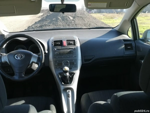 Vând Toyota Auris - imagine 2