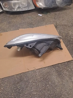 Far stanga Skoda Fabia 2 an 2007-2010 original Europa - imagine 2 Far stanga Skoda Fabia 2 an 2007-2010 original Europa - imagine 2