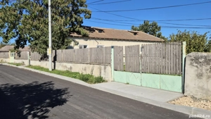 Teren si casa in LIMANU la lac - imagine 4