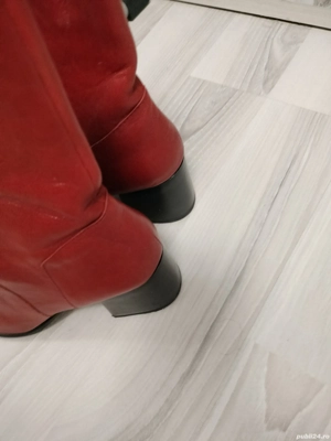 Vand  ghete de piele