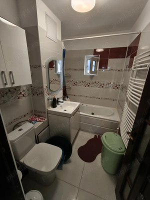 Apartament trei camere de închiriat - imagine 3