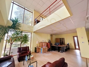 Clădire modernă de închiriat – ideală pentru clinică medicală sau companie mare - imagine 5