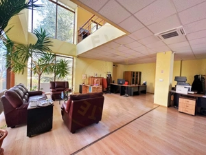 Clădire modernă de închiriat – ideală pentru clinică medicală sau companie mare - imagine 7