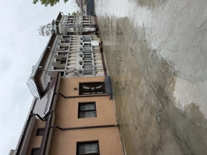 Vând casă cu etaj 180 de mii de euro