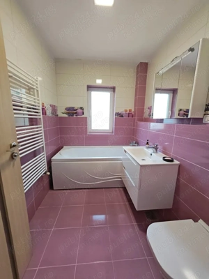 Apartament cu 2 camere, mobilat si utilat, situat in Giroc Braytim  in zona Planetelor. - imagine 6