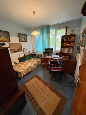 Apartament 3 camere Nicolae Grigorescu – Aleea Postăvarul, bloc reabilitat