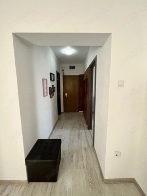Inchiriez apartament 2 camere centru orasului