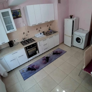 garsoniera in zona Titan aproape de metrou - imagine 2