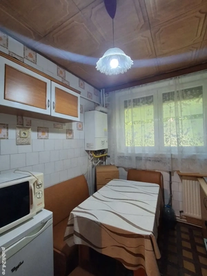 Vand apartament 3 cam, et.1, Gara - imagine 9 Vand apartament 3 cam, et.1, Gara - imagine 9