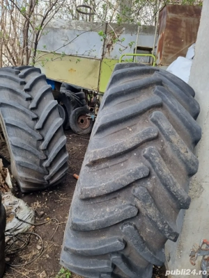 650/75R32 anvelope fara crapaturi