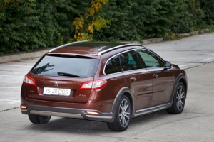 Peugeot 508RXH Hybrid4 - imagine 2