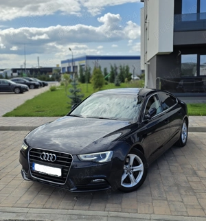 Vând audi a5 2015 automat 190 10.500 fixx