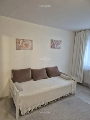 Vand apartament semidecomandat, 3 camere in Zona Circumvalatiunii, et.2, 66 mp.