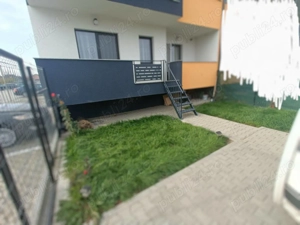 Inchiriez apartament cu 3 camere si curte str. Pietroasa, Apahida