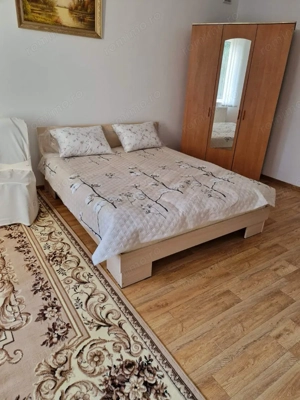inchiriere apartament de doua camere in zona 13 septembrie cu centrala proprie