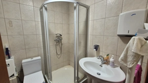 Cladire S+P+4 Etaje 683,92 mp - an de constructie 2006 - Dorobanti - imagine 11