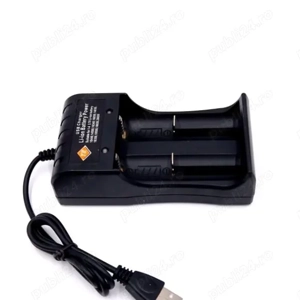 incarcator universal pentru 2 acumulatori litiu cu alimentare usb , nou la cutie
