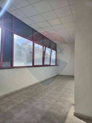Spațiu de birouri de 30mp de închiriat în zona Central - imagine 6
