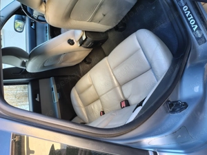 Se vinde Volvo - imagine 7