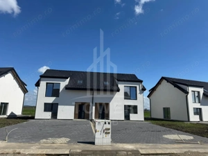 Casă Tip Duplex INDEPENDENTĂ ENERGETIC - Cartier NOU