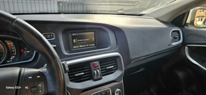 Volvo V40 Business Edition Euro 6 fara AdBlue - imagine 6