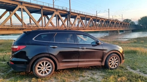 Hyundai Grand Santa Fe 2014